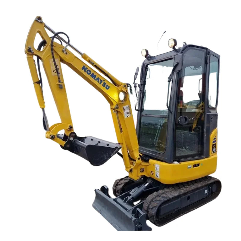 Miniexcavadora de ocasión Komatsu PC 16 R 3HS 1,8 t 2018 cabina 1 800 h