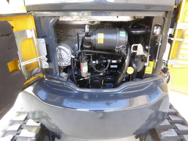 Miniexcavadora de ocasión Komatsu PC26MR-3 2,6 t 2017 cabina 1 055 h
