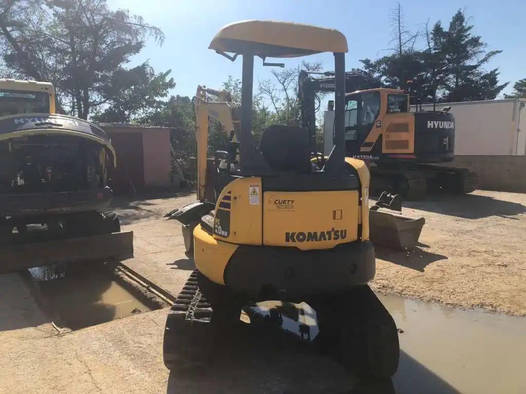 Miniexcavadora KOMATSU PC30MR-2 – ocasión