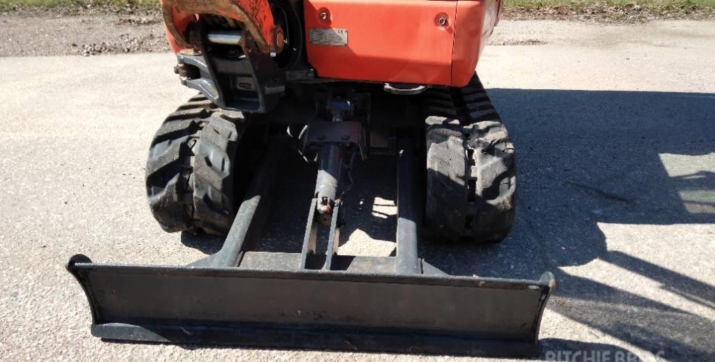 Kubota KX015-4 de ocasión (2015) – Miniexcavadora 1,5T revisada con 3 cucharones – 3 880 h