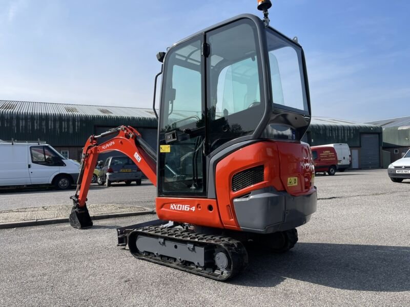 Kubota KX016-4 (2013) – Miniexcavadora 1,6T – 2 971 h – Climatizada y revisada