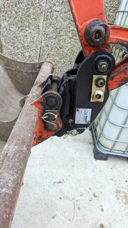 Miniexcavadora Kubota KX016-4 de ocasión 1,7 t 2014 pulgar hidráulico