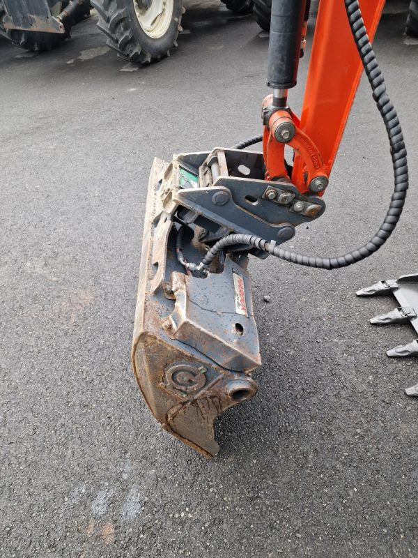 Miniexcavadora Kubota KX019-4 de ocasión 1,85 t 2019 cabina cerrada