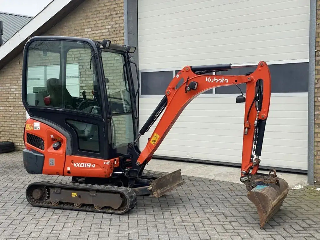 Kubota KX019-4 (2012) – Mini Excavadora 1,8T – 8 386 h – 3 Cucharas – Lista para usar