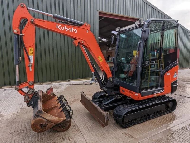 Miniexcavadora Kubota KX027-4 de ocasión 2,7 t 2017 cabina climatizada
