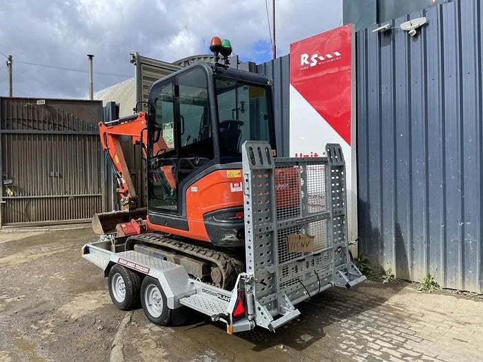 Miniexcavadora de ocasión Kubota KX027-4 2,7 t 2018 remolque Brian James