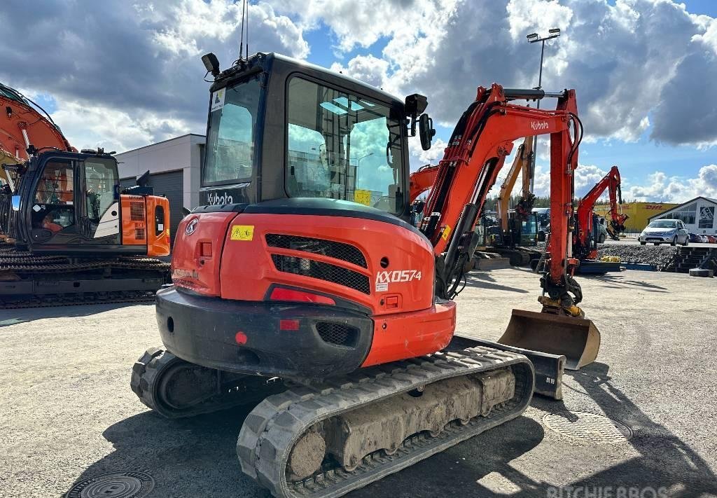 Kubota KX057-4 (2018) – Miniexcavadora 5,6 Toneladas – 5 600 h – Totalmente revisada con 3 cucharones