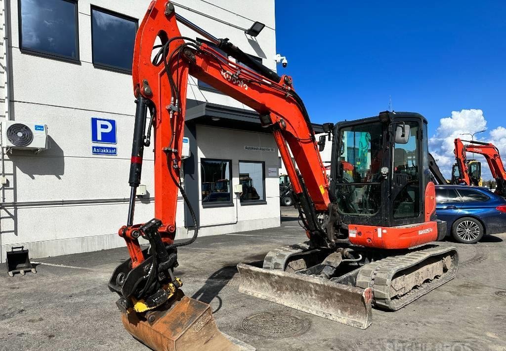 Kubota KX057-4 (2018) – Miniexcavadora 5,6 Toneladas – 5 600 h – Totalmente revisada con 3 cucharones