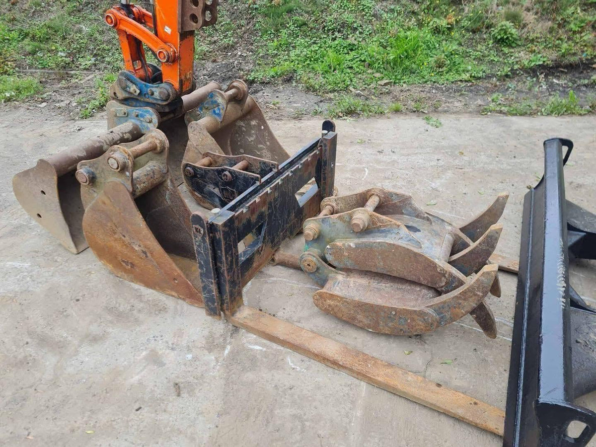 Miniexcavadora Kubota KX057-4 de ocasión 6 t 2017 cámara 360 pinza horquillas
