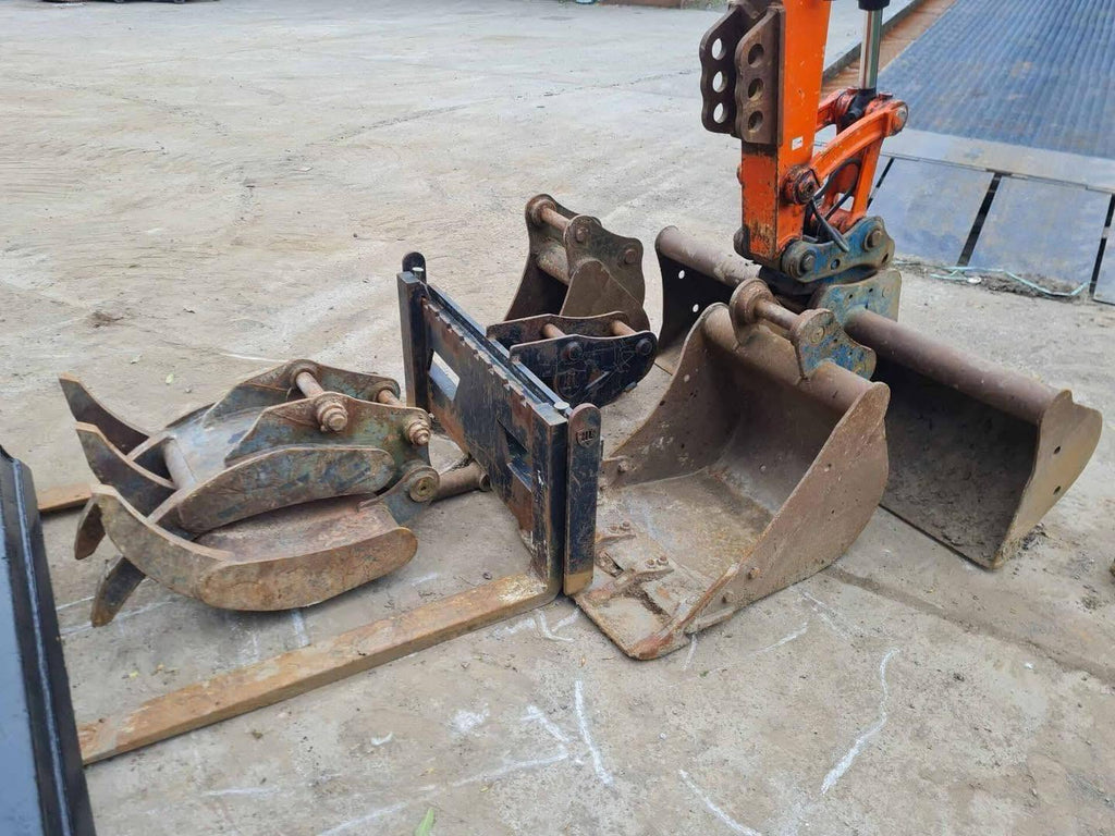 Miniexcavadora Kubota KX057-4 de ocasión 6 t 2017 cámara 360 pinza horquillas