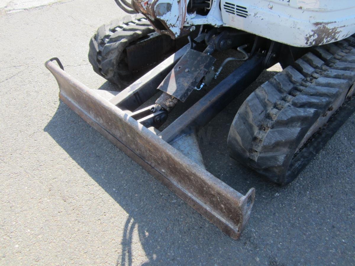 Kubota U25-3 (2005) – Mini Excavadora 2,6T – 6 333 h – 3 Cucharas – Enganche Rápido – Revisada