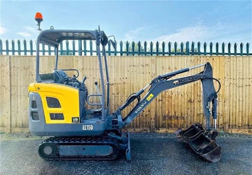 Volvo EC15C (2013) – Mini excavadora 1,54T – 3240h – Revisada y lista para usar