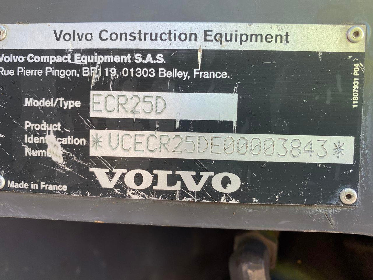 Volvo ECR25 (2015) – Miniexcavadora compacta de segunda mano 2,5T, revisada