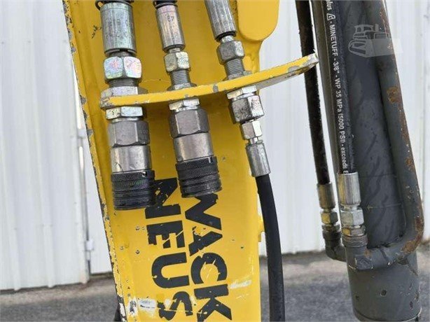 Wacker Neuson de ocasión 28Z3 RD (2011) – Mini excavadora 2,58T – Revisada – 3 cucharas