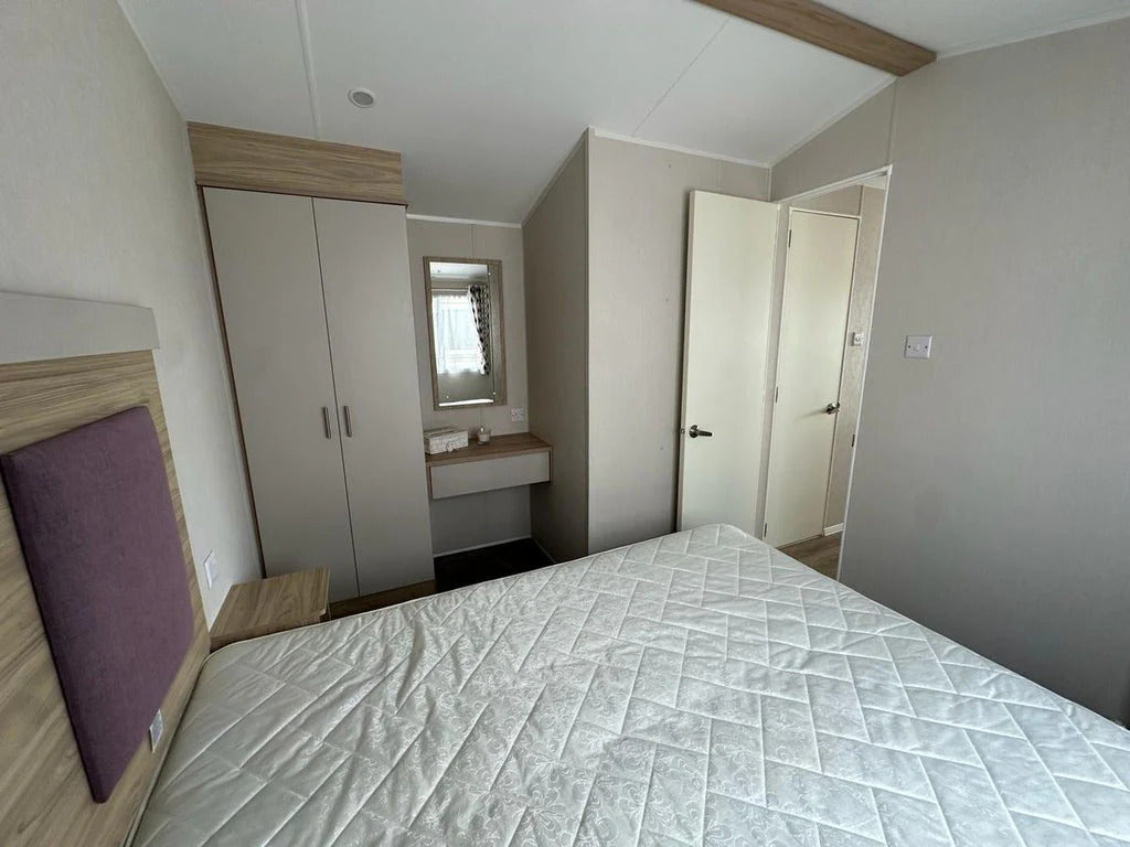 Willerby Linwood C1568