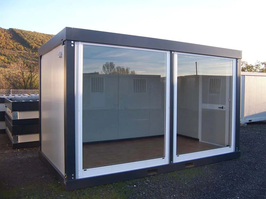 Contenedor Helsinki de 4,8 × 3,5 m para oficina, taller o sala de reuniones