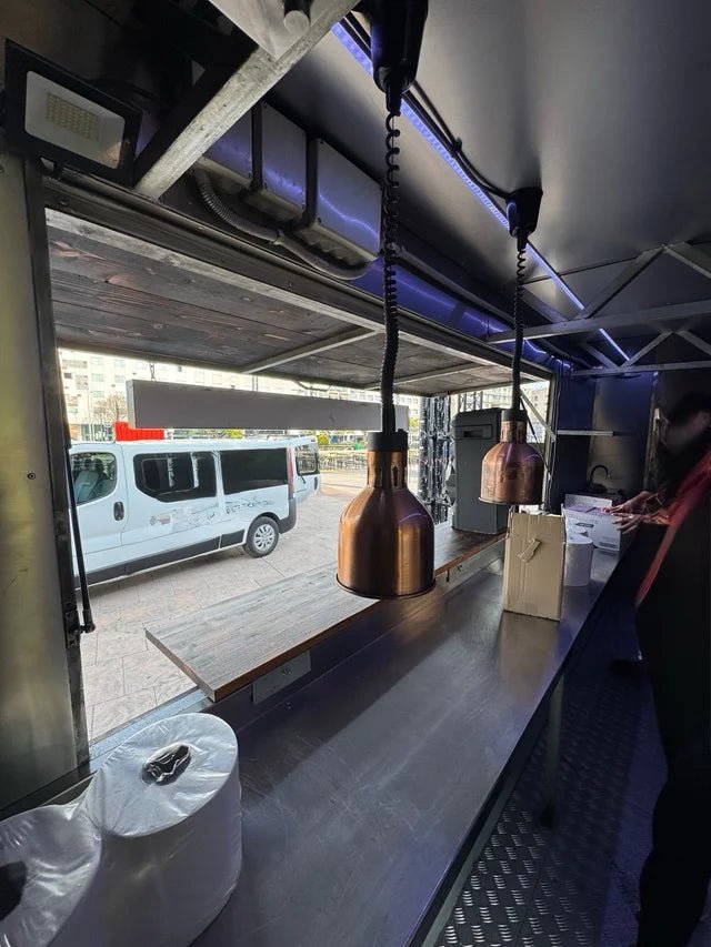 Food Truck Barco Pirata Nuevo – Estructura de madera oscura