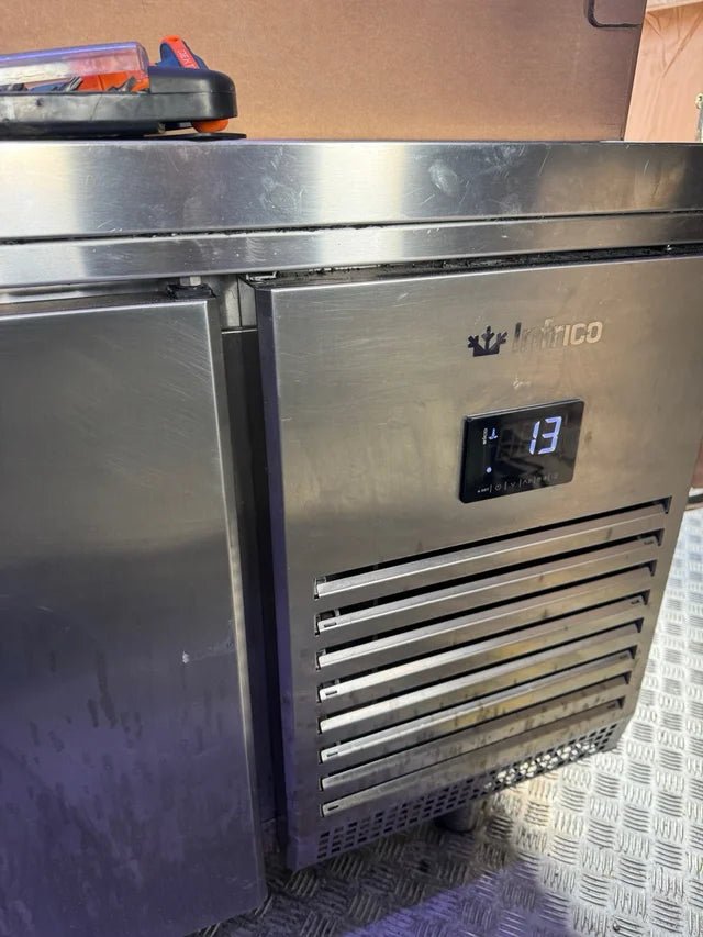 Food Truck Barco Pirata Nuevo – Estructura de madera oscura