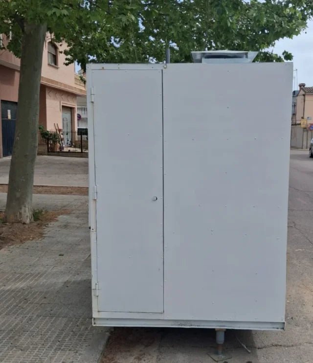 Remolque adaptable para food truck o puesto móvil