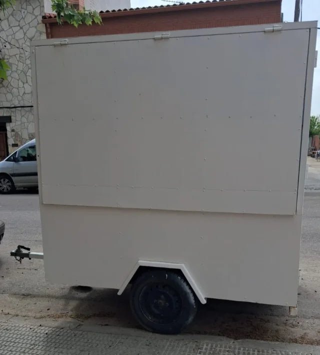 Remolque adaptable para food truck o puesto móvil