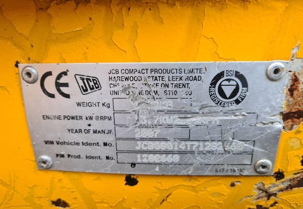 JCB 8014 (2007) – Mini Excavadora 1,4T – 2 704 h – Compacta y Totalmente Revisada