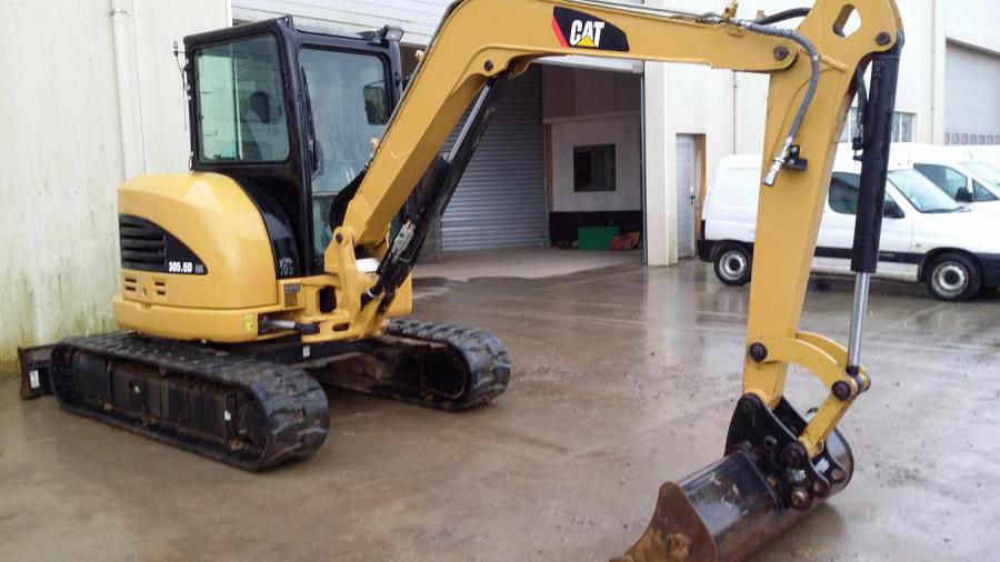 Miniexcavadora Caterpillar 305.5D – ocasión